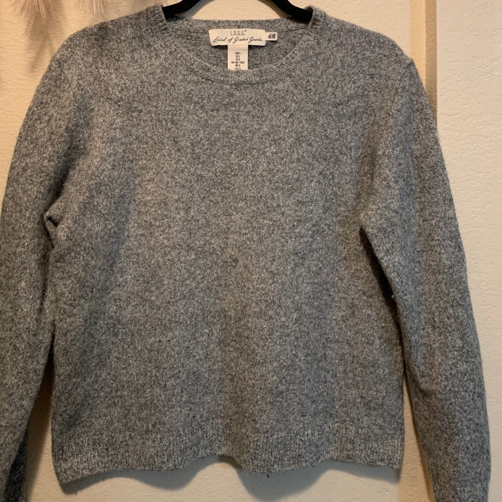 Grey h&m sweater